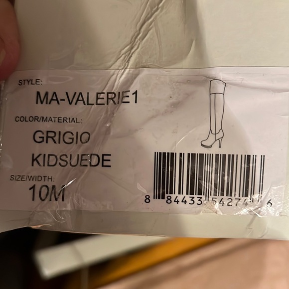 BCBG MAXAZRIA Very Sexy SUEDE LEATHER OTK STILETTO 1” PLATFORM GRAY BOOT - Picture 16 of 16